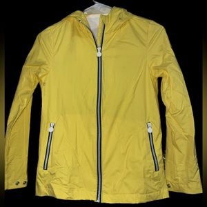 Hunter Yellow Zip Up Rain Coat With Hoodie And Pockets